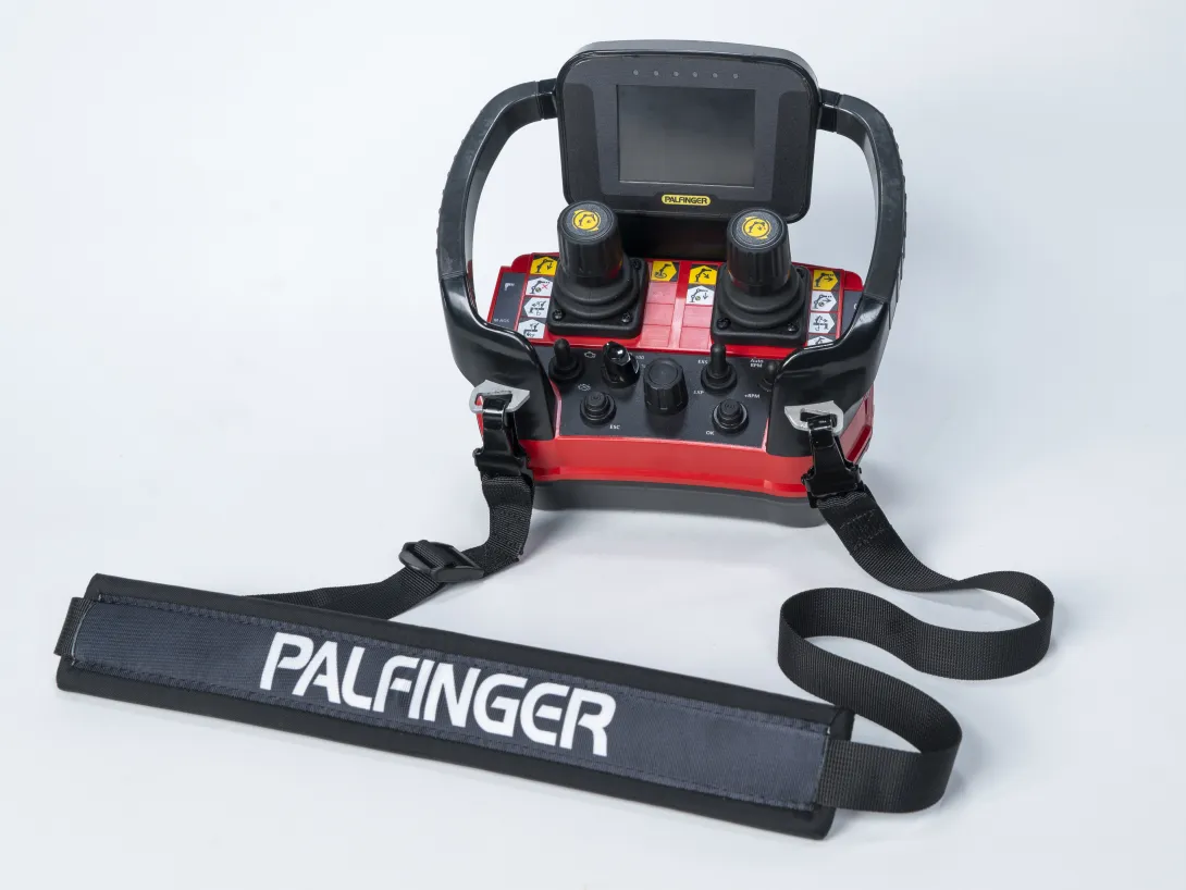PALFINGER-P6-radio-remote-control- TEC-loader-crane